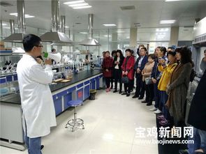 40名市民代表深入农产品生产一线,为宝鸡 舌尖上的安全 打分