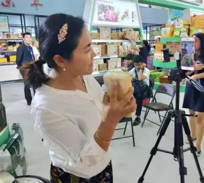 我市三大品牌荣膺全省最受消费者喜爱的十大农产品，助推农产品销售新突破